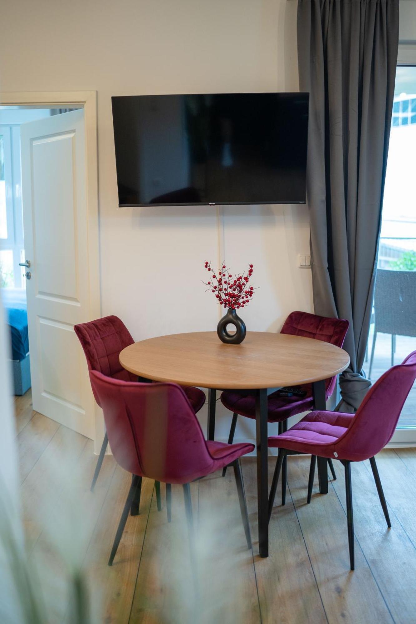Moebliertes Wohnen - Nina Apartman Rostock Kültér fotó